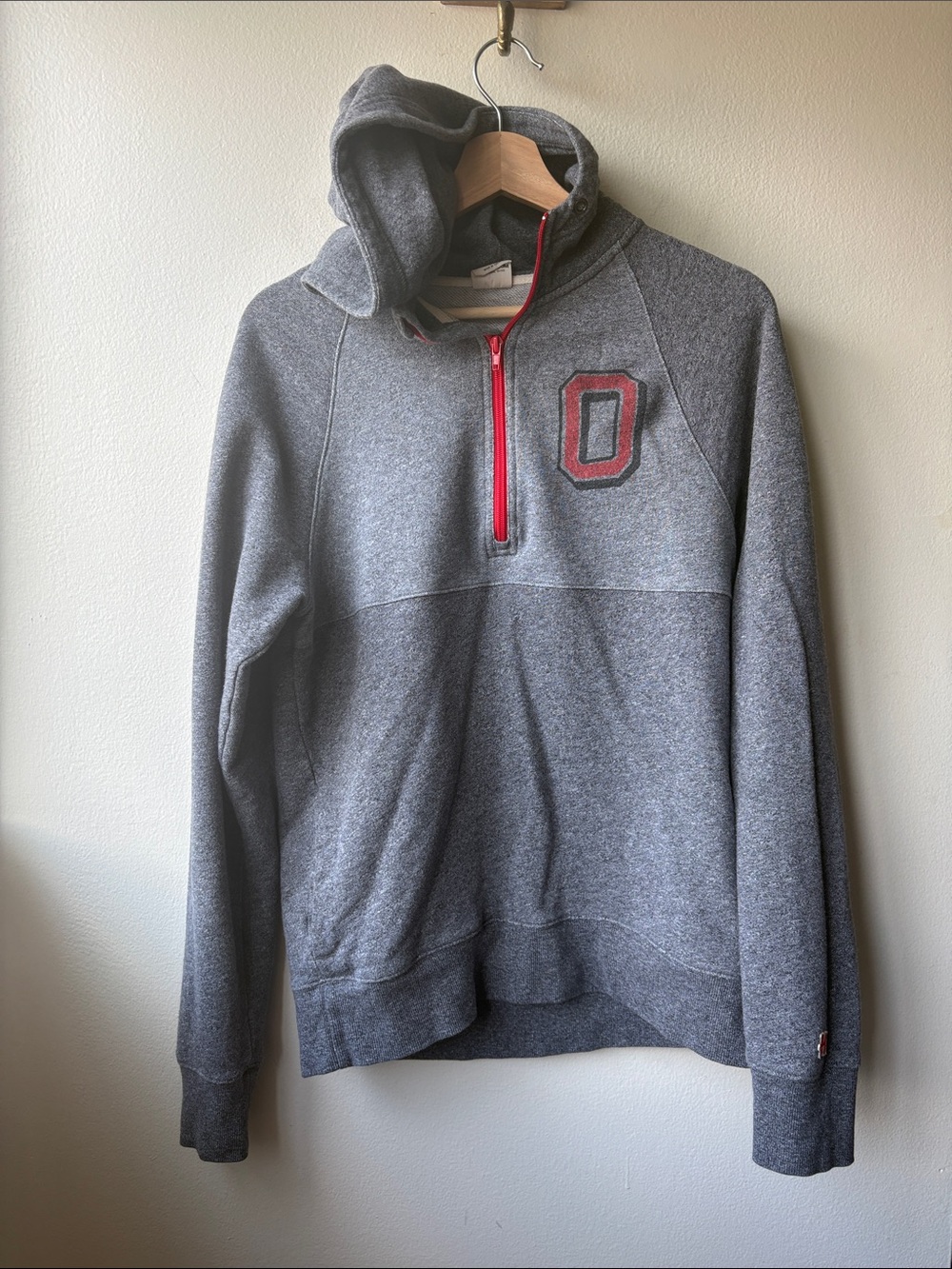 Homage Men’s Ohio State Hoodie Size Small MISSING DRAWSTRING